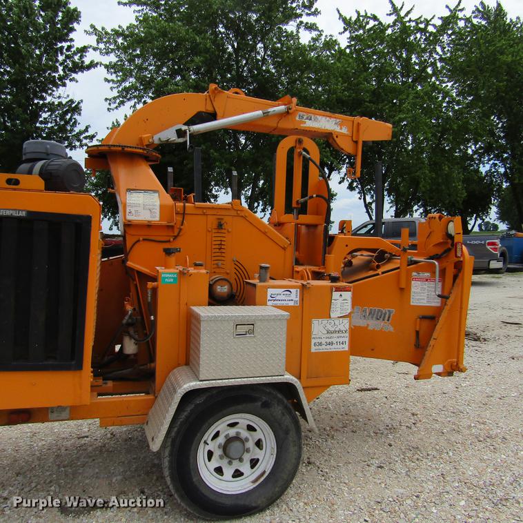 image for item DD2688 Bandit 1090XP wood chipper