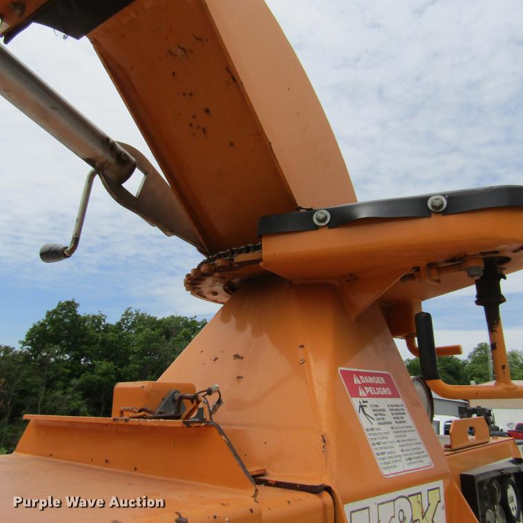 image for item DD2688 Bandit 1090XP wood chipper