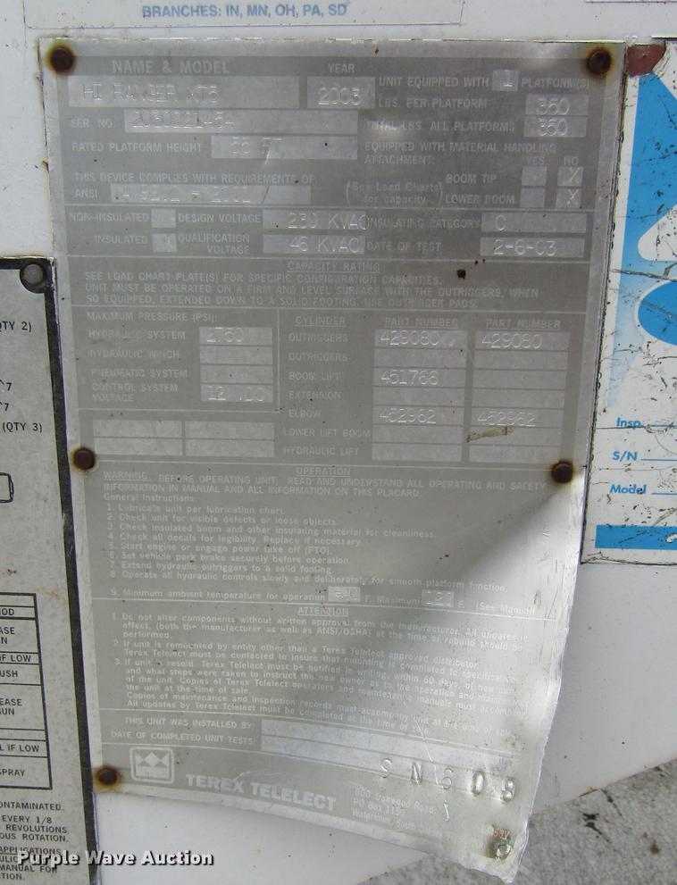 image for item DD2689 2004 International 4300 bucket truck