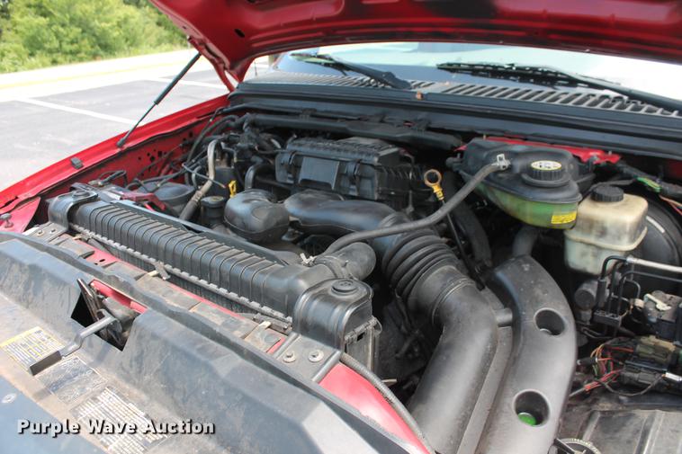 image for item DD4978 2007 Ford F250 Super Duty XL pickup truck