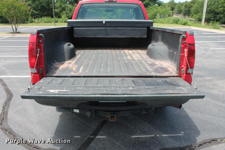image for item DD4978 2007 Ford F250 Super Duty XL pickup truck