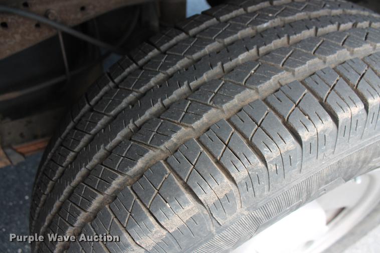 image for item DD4978 2007 Ford F250 Super Duty XL pickup truck