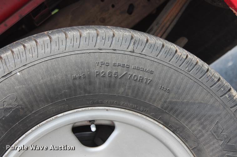 image for item DD4978 2007 Ford F250 Super Duty XL pickup truck