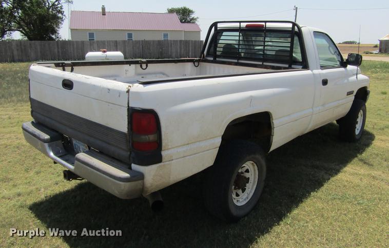 image for item DD5730 1995 Dodge Ram 2500 pickup truck