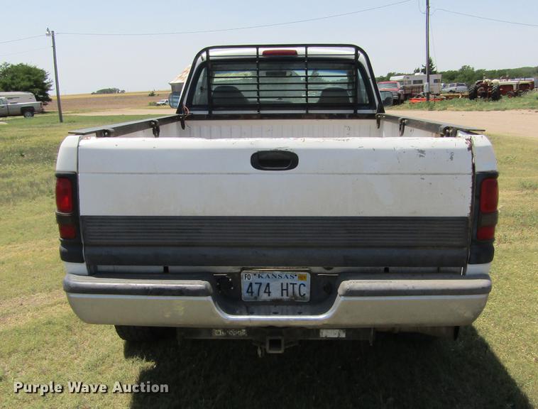 image for item DD5730 1995 Dodge Ram 2500 pickup truck