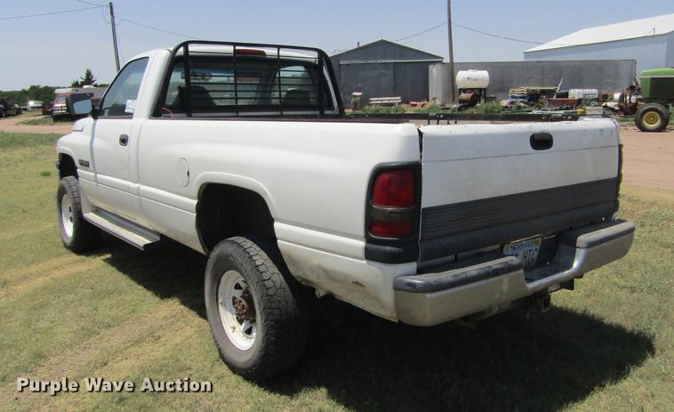 image for item DD5730 1995 Dodge Ram 2500 pickup truck