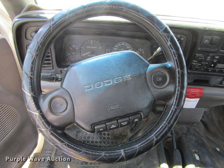 image for item DD5730 1995 Dodge Ram 2500 pickup truck