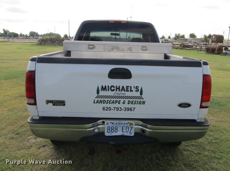 image for item DD5755 2002 Ford F150 XLT SuperCab pickup truck