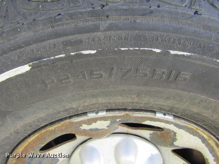 image for item DD5755 2002 Ford F150 XLT SuperCab pickup truck