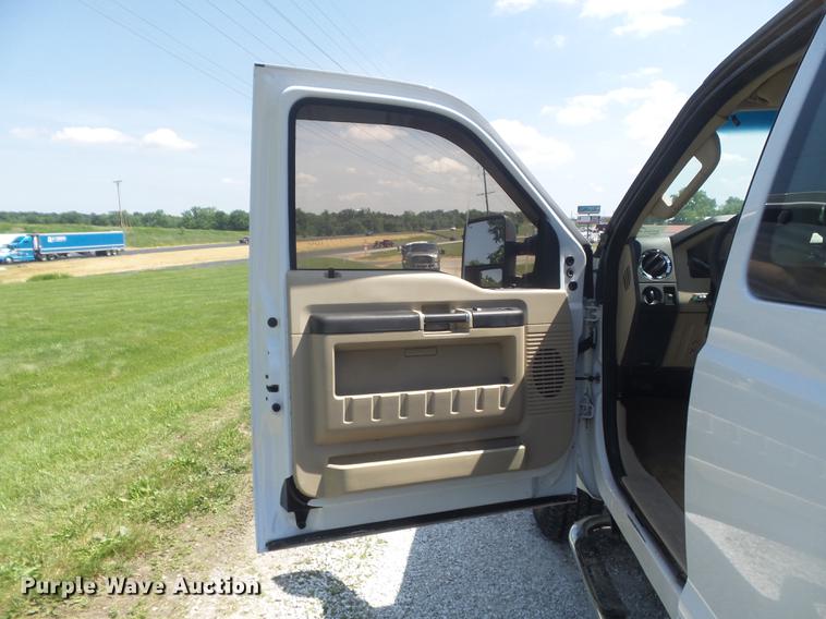 image for item DD7167 2008 Ford F250 Super Duty SuperCab pickup truck