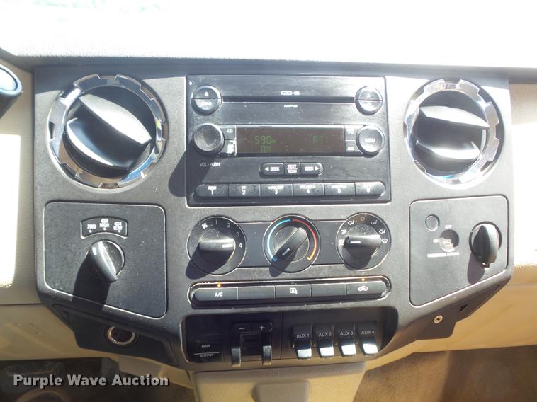 image for item DD7167 2008 Ford F250 Super Duty SuperCab pickup truck