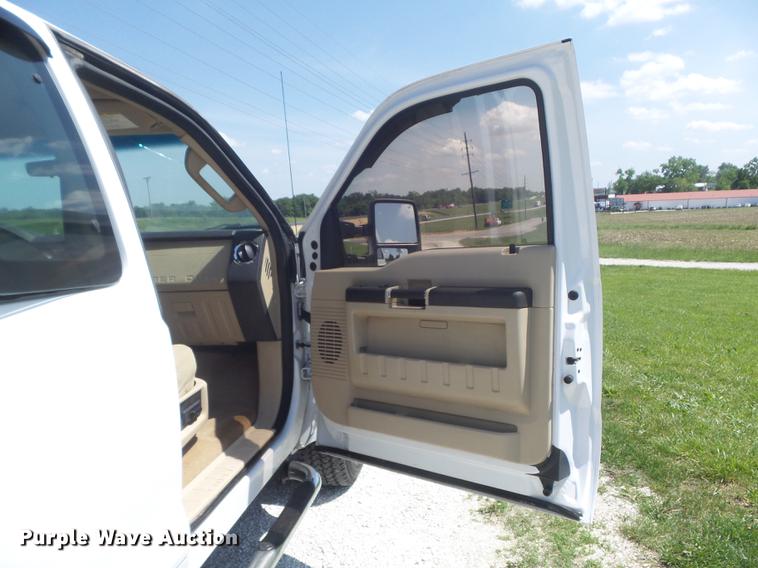 image for item DD7167 2008 Ford F250 Super Duty SuperCab pickup truck