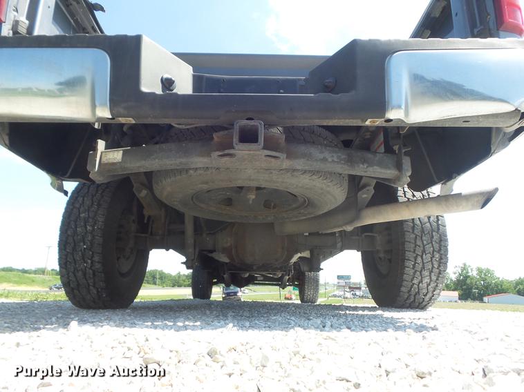 image for item DD7173 2009 Ford F250 Super Duty XLT Crew Cab pickup truck