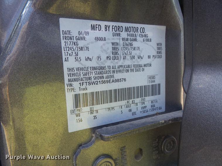 image for item DD7173 2009 Ford F250 Super Duty XLT Crew Cab pickup truck