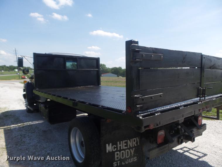 image for item DD7174 2004 GMC C4500 flat dump bed truck
