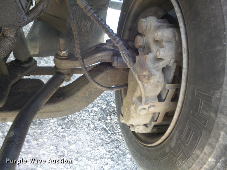 image for item DD7174 2004 GMC C4500 flat dump bed truck