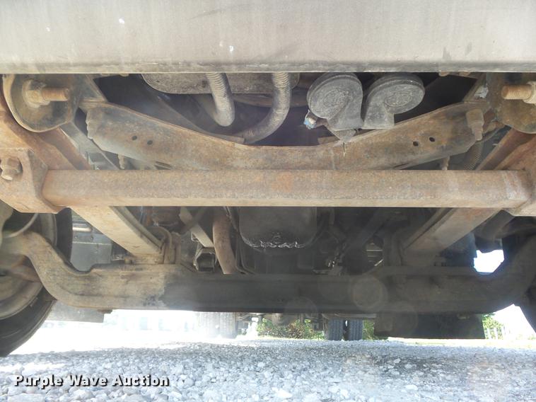 image for item DD7174 2004 GMC C4500 flat dump bed truck