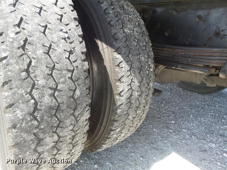 image for item DD7174 2004 GMC C4500 flat dump bed truck