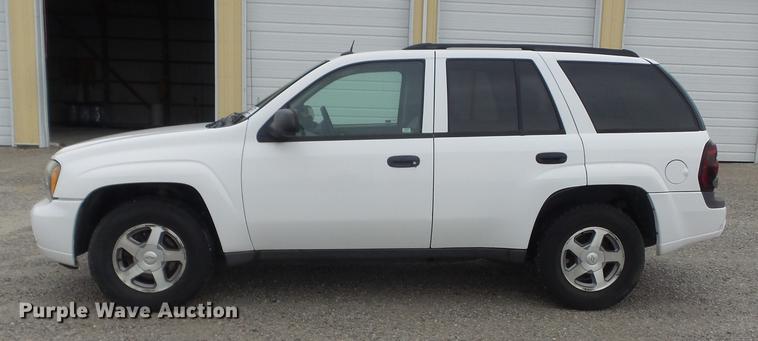 image for item DD7203 2005 Chevrolet TrailBlazer LS SUV