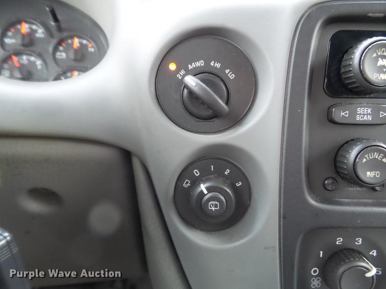 image for item DD7203 2005 Chevrolet TrailBlazer LS SUV