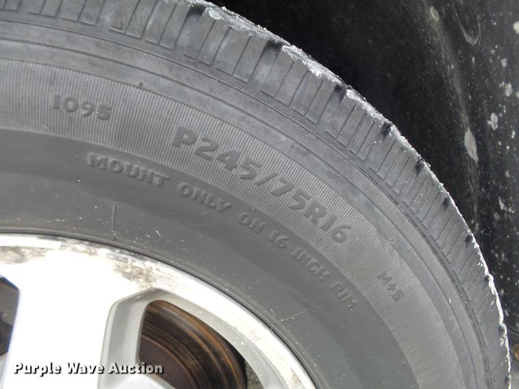 image for item DD7203 2005 Chevrolet TrailBlazer LS SUV