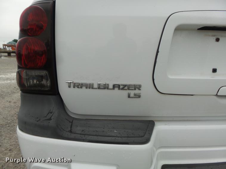 image for item DD7203 2005 Chevrolet TrailBlazer LS SUV