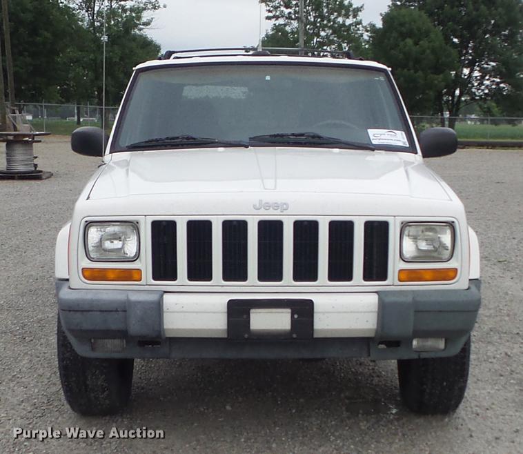 image for item DD7204 2001 Jeep Cherokee Sport SUV