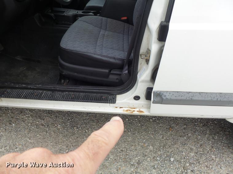 image for item DD7204 2001 Jeep Cherokee Sport SUV