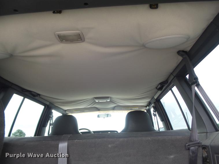 image for item DD7204 2001 Jeep Cherokee Sport SUV