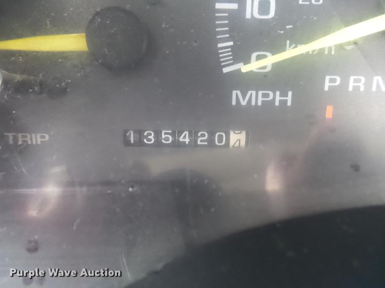 image for item DD7205 1998 Chevrolet Cheyenne 3500 pickup truck