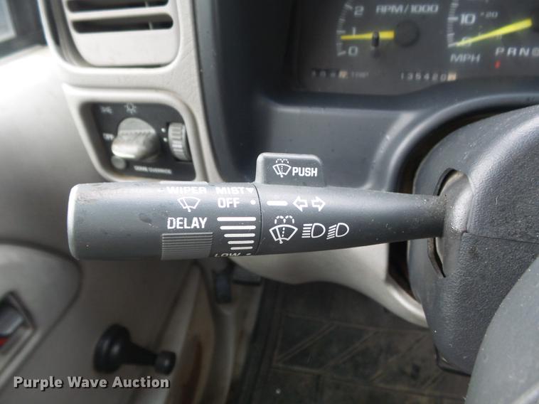 image for item DD7205 1998 Chevrolet Cheyenne 3500 pickup truck