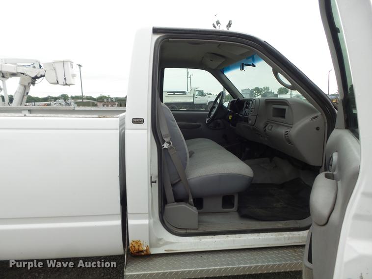 image for item DD7205 1998 Chevrolet Cheyenne 3500 pickup truck