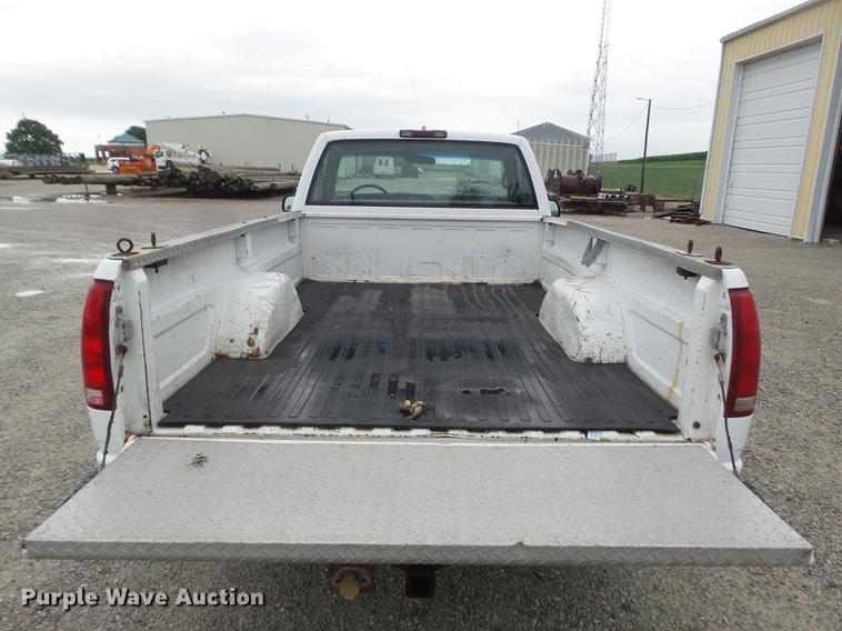 image for item DD7205 1998 Chevrolet Cheyenne 3500 pickup truck