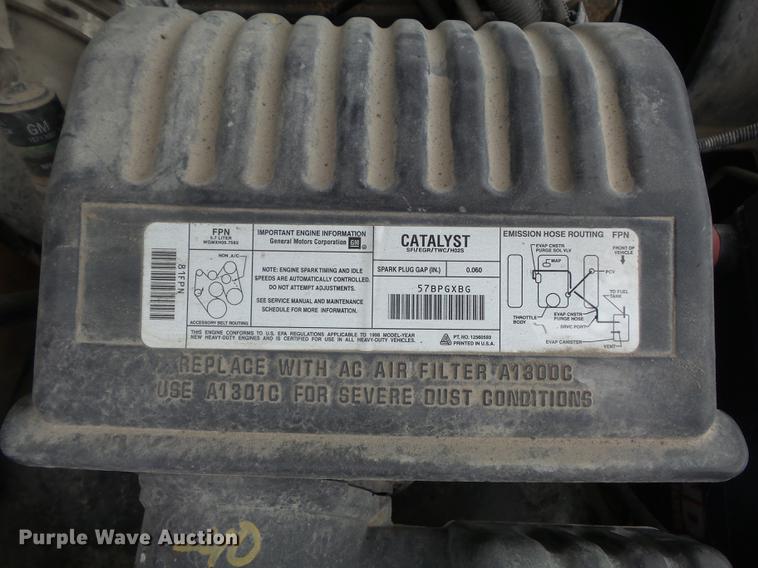 image for item DD7205 1998 Chevrolet Cheyenne 3500 pickup truck