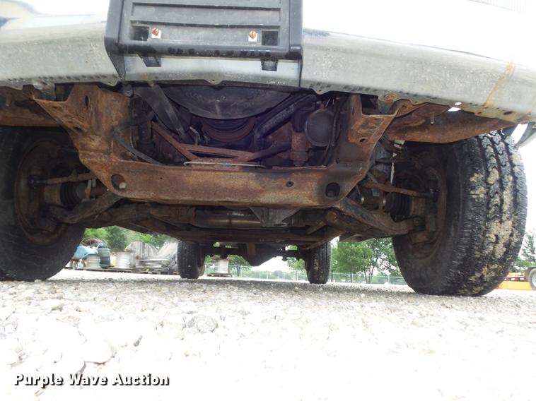 image for item DD7205 1998 Chevrolet Cheyenne 3500 pickup truck