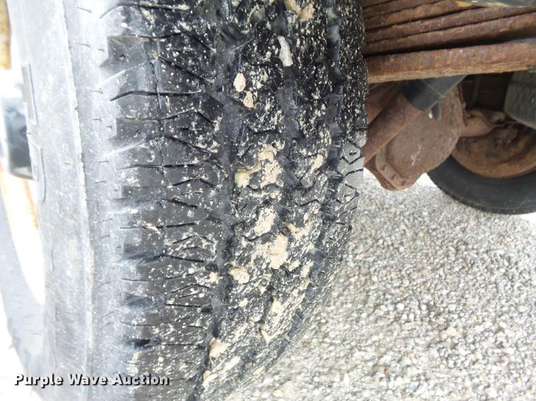 image for item DD7205 1998 Chevrolet Cheyenne 3500 pickup truck