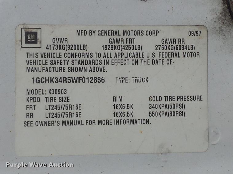 image for item DD7205 1998 Chevrolet Cheyenne 3500 pickup truck