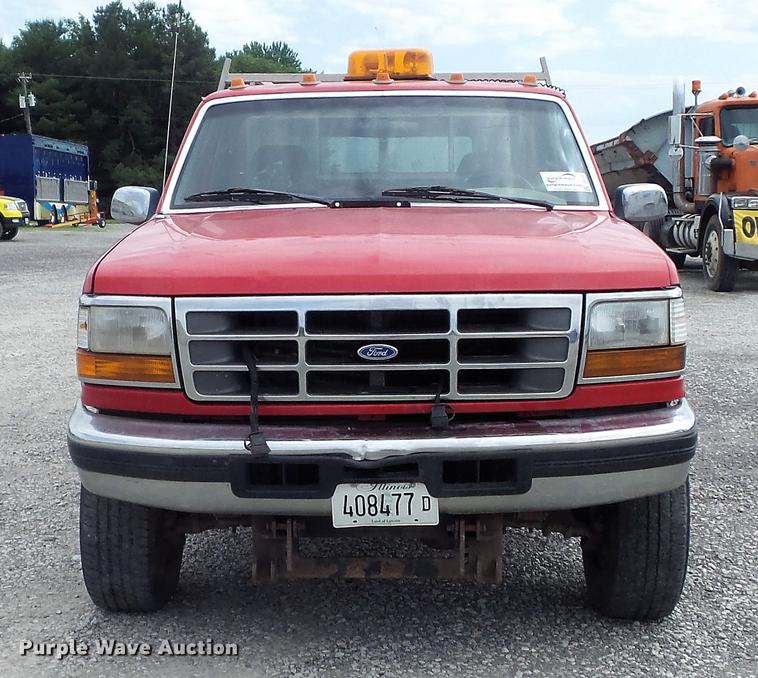 image for item DD7207 1997 Ford F250 HD XLT pickup truck