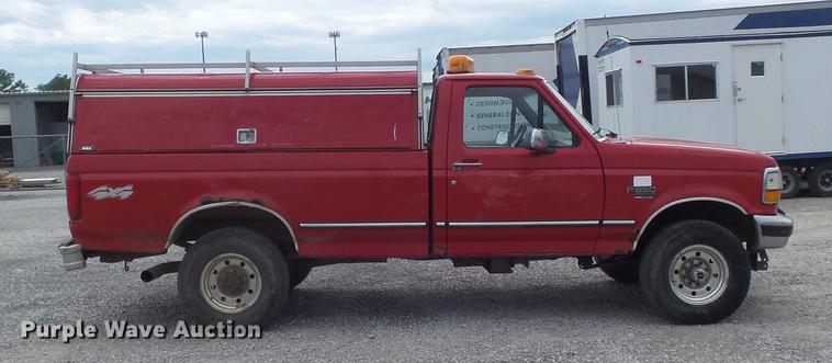 image for item DD7207 1997 Ford F250 HD XLT pickup truck