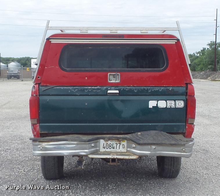 image for item DD7207 1997 Ford F250 HD XLT pickup truck