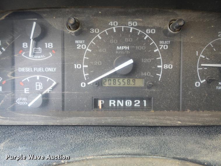 image for item DD7207 1997 Ford F250 HD XLT pickup truck