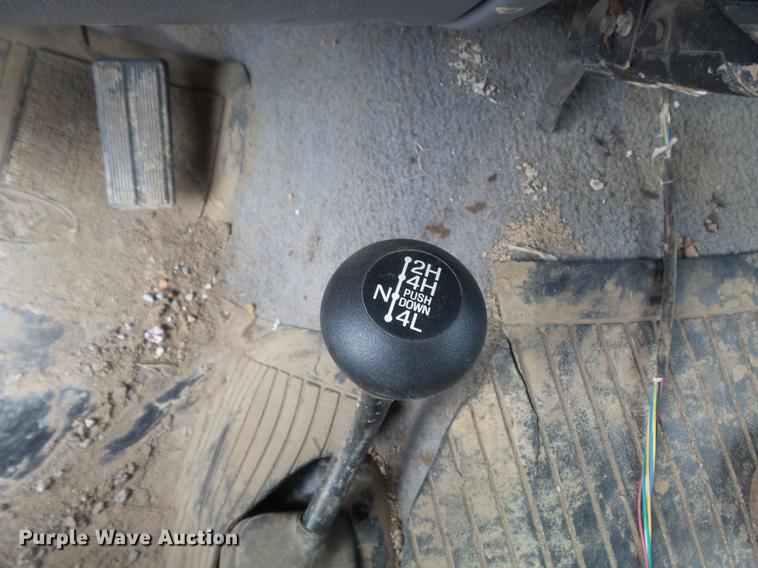 image for item DD7207 1997 Ford F250 HD XLT pickup truck