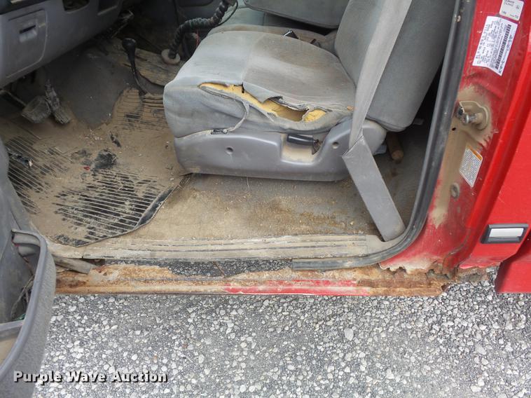 image for item DD7207 1997 Ford F250 HD XLT pickup truck