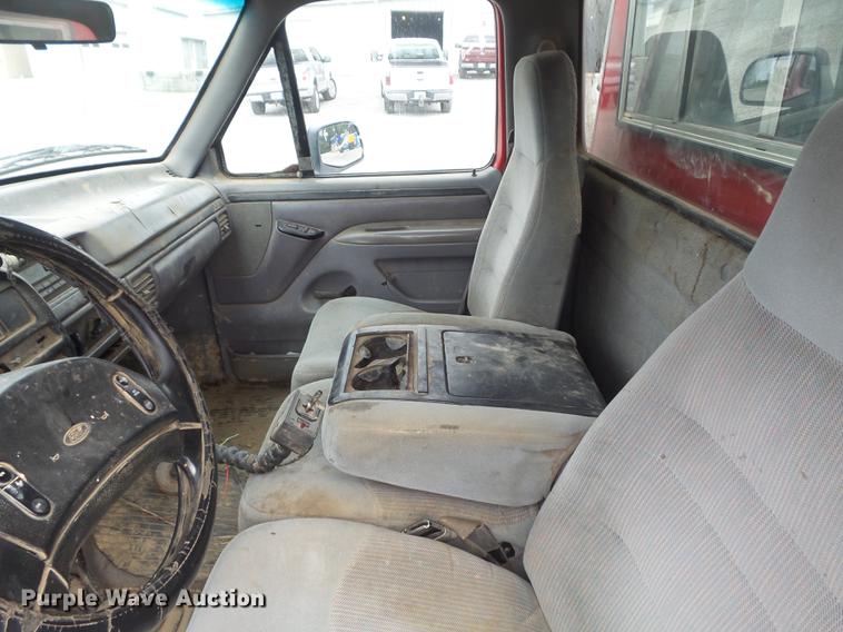 image for item DD7207 1997 Ford F250 HD XLT pickup truck