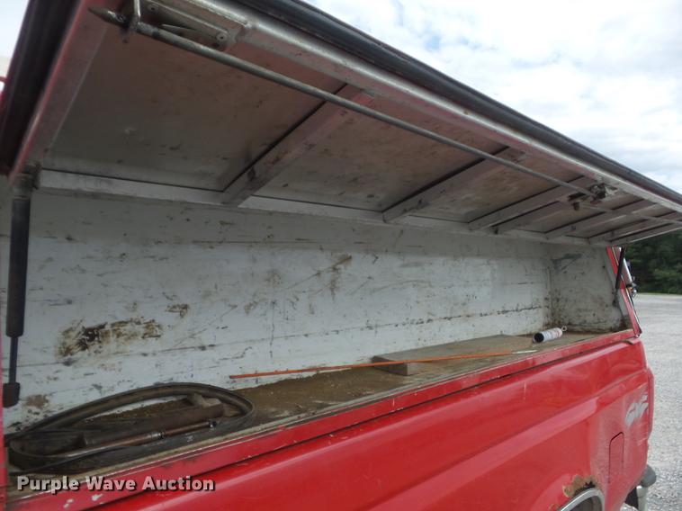 image for item DD7207 1997 Ford F250 HD XLT pickup truck