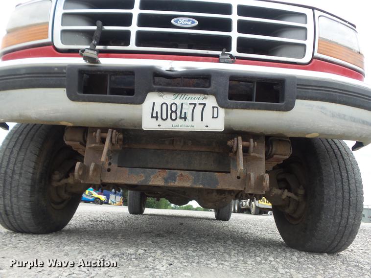 image for item DD7207 1997 Ford F250 HD XLT pickup truck