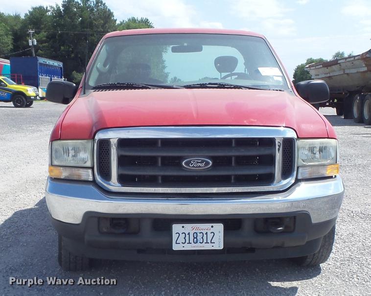 image for item DD7208 2003 Ford F250 Super Duty XLT SuperCab pickup truck
