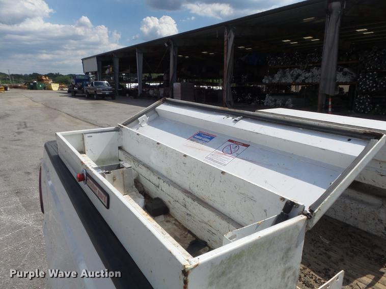 image for item DD7214 2008 Ford F250 Super Duty XL pickup truck