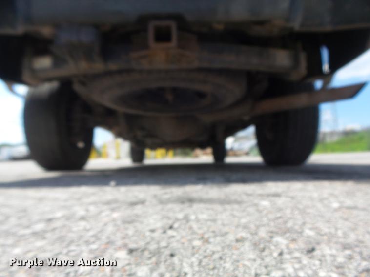 image for item DD7214 2008 Ford F250 Super Duty XL pickup truck