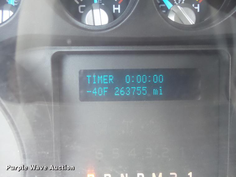 image for item DD7215 2011 Ford F250 Super Duty XL SuperCab pickup truck